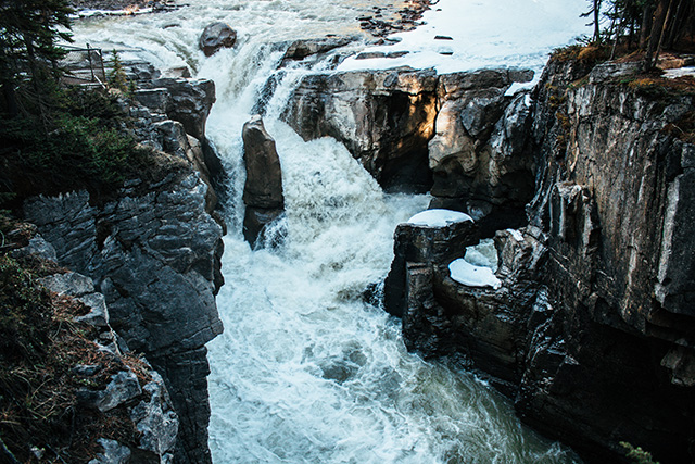 Sunwapta Falls